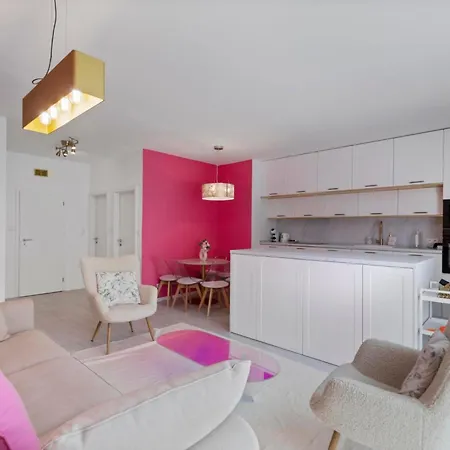 Apartamento Lam Pink - Jacuzzi - Ac - Ps4 Bratislava