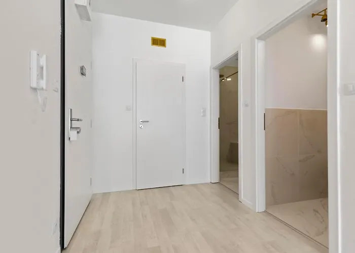 Apartmán Lam Pink - Jacuzzi - Ac - Ps4 Bratislava